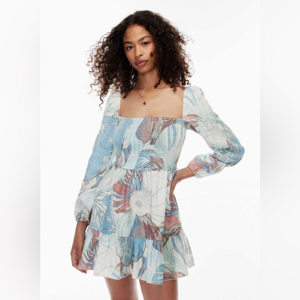 Aritzia Wilfred Tempest Organic Linen Mini Dress Size Small Smocked Puff Sleeves